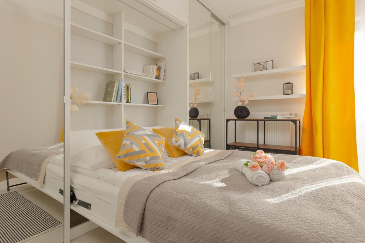 Lakeview Apartment Kapelanow Armii Krajowej By Noclegi Renters وارسو المظهر الخارجي الصورة