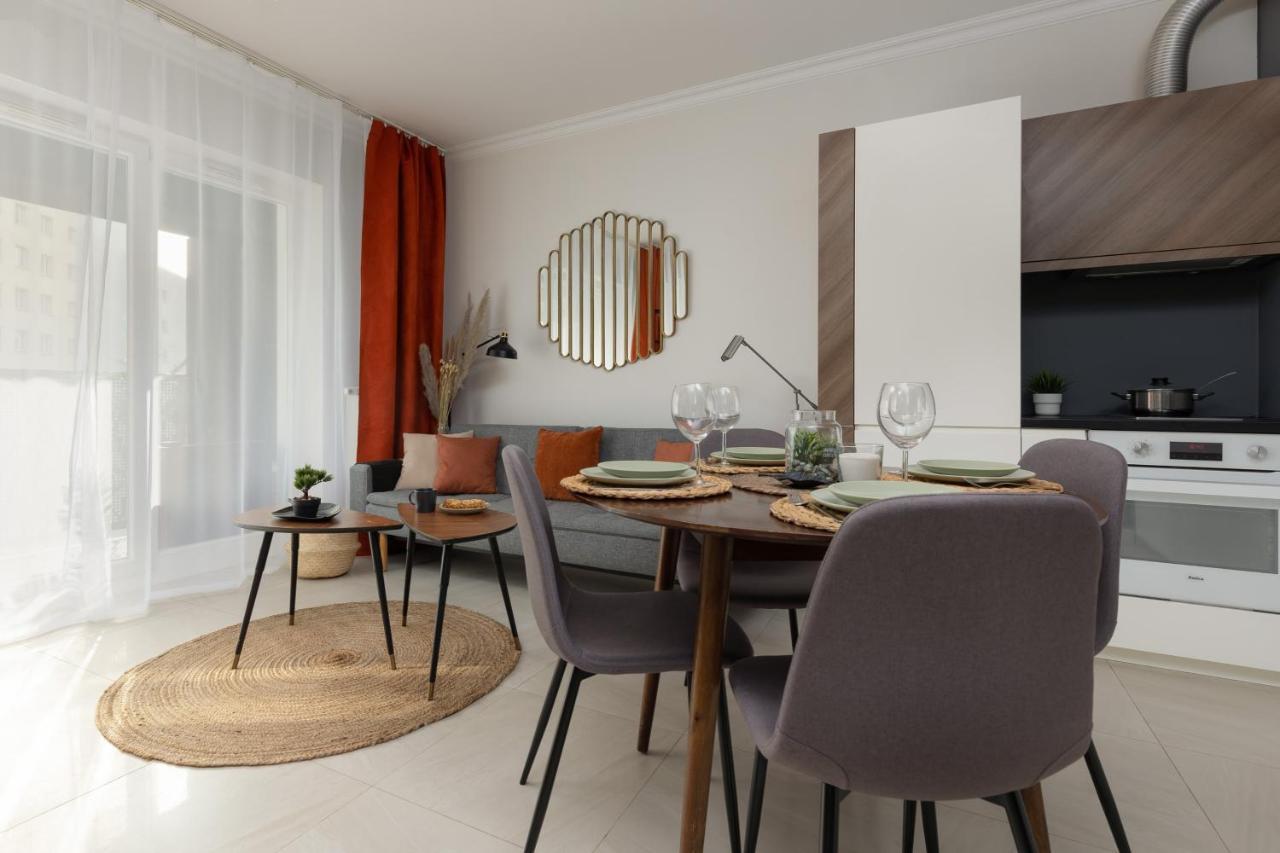 Lakeview Apartment Kapelanow Armii Krajowej By Noclegi Renters وارسو المظهر الخارجي الصورة