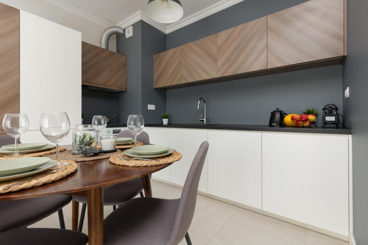 Lakeview Apartment Kapelanow Armii Krajowej By Noclegi Renters وارسو المظهر الخارجي الصورة
